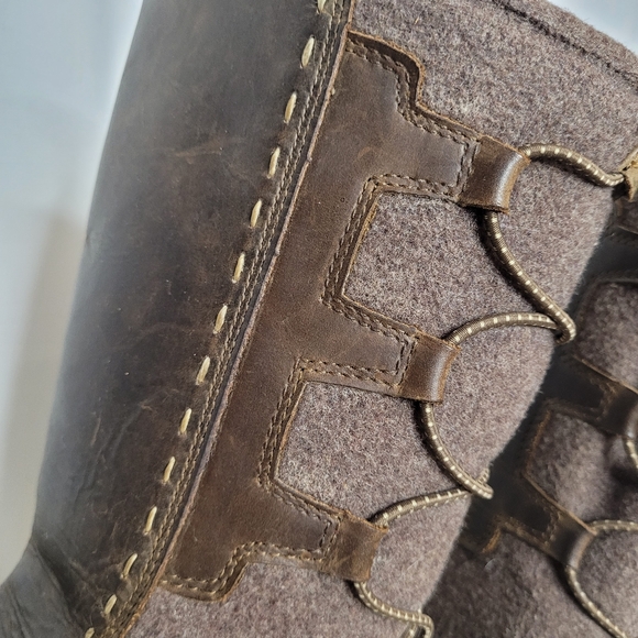 Keen Women's Winthrop II Waterproof Dry Leather Boots - Size 9.5 - Picture 8 of 16